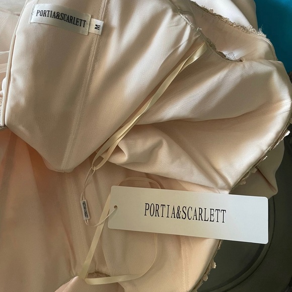 Portia and scarlet Adriana Gown - Picture 13 of 13